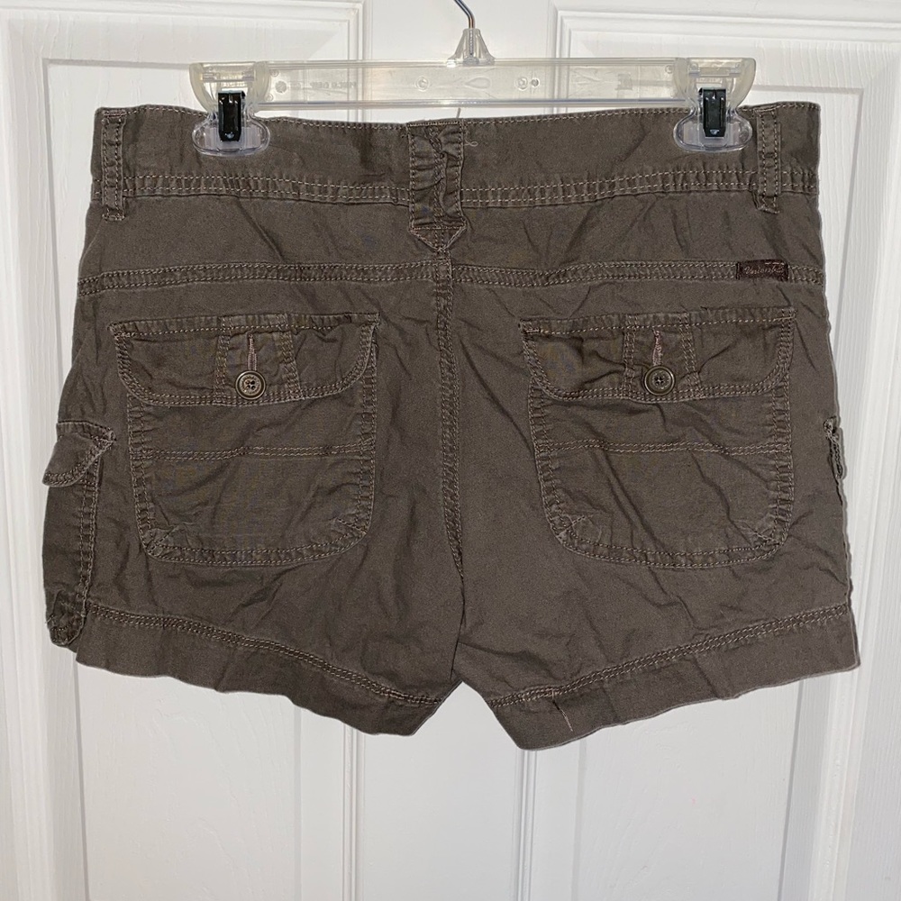 Shorts - Picture 3 of 3